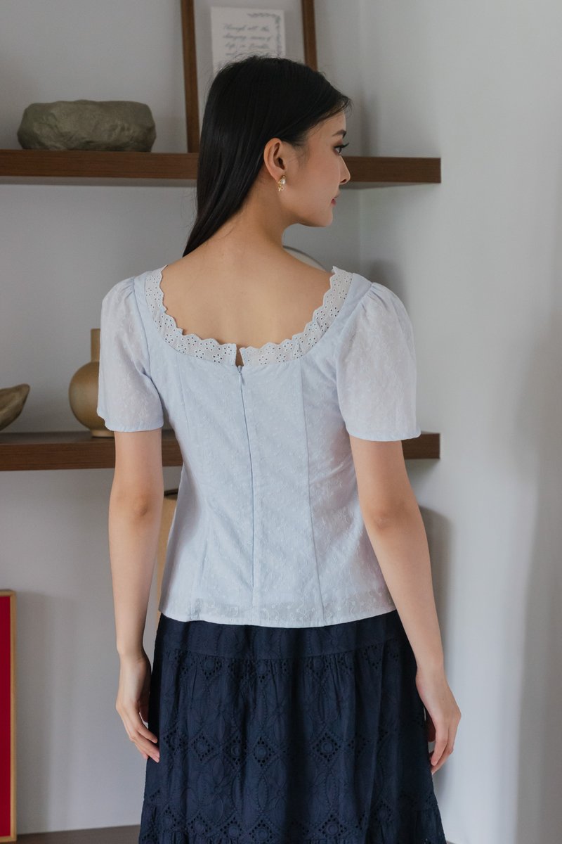 Amigo Embroidery Eyelet Ruched Top In Powder Blue