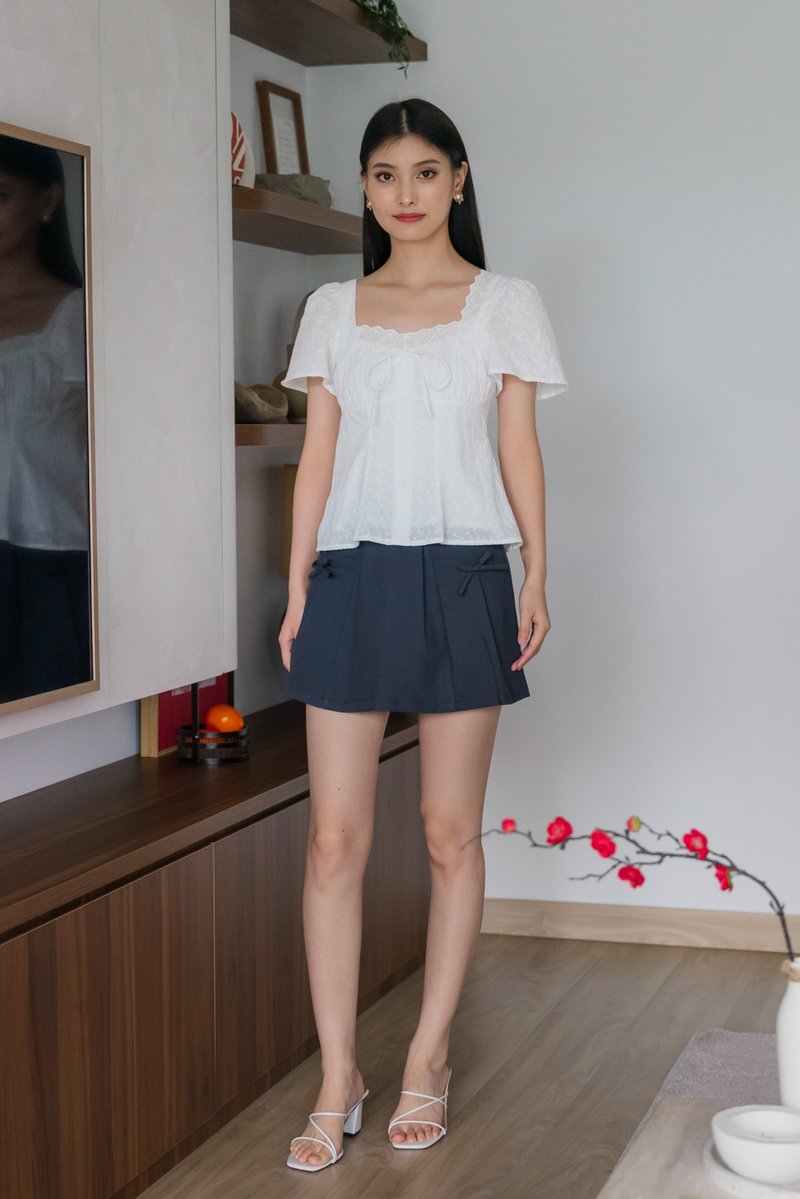 Amigo Embroidery Eyelet Ruched Top In White