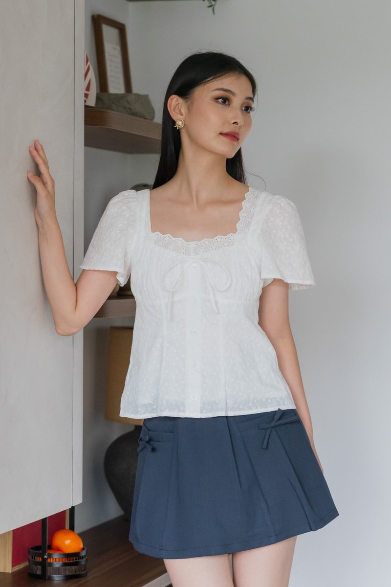 Amigo Embroidery Eyelet Ruched Top In White