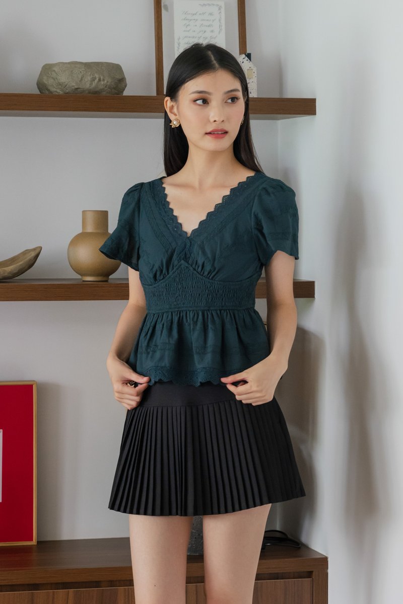 Melvita Lace Smocked Waist Top In Emerald