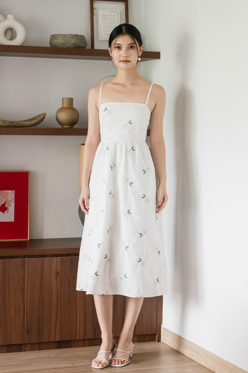 Breeze Embroidery Camisole Midi Dress In White