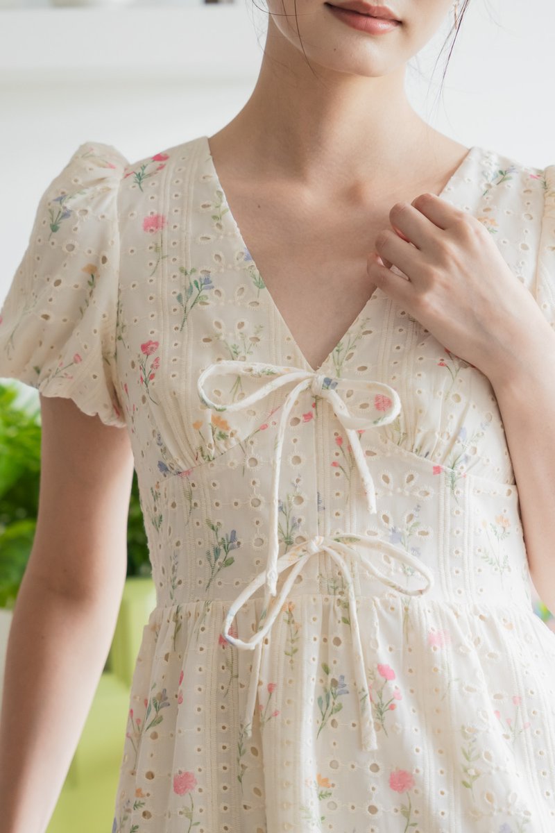 Spring Melody Eyelet Ribbon Midi Dress