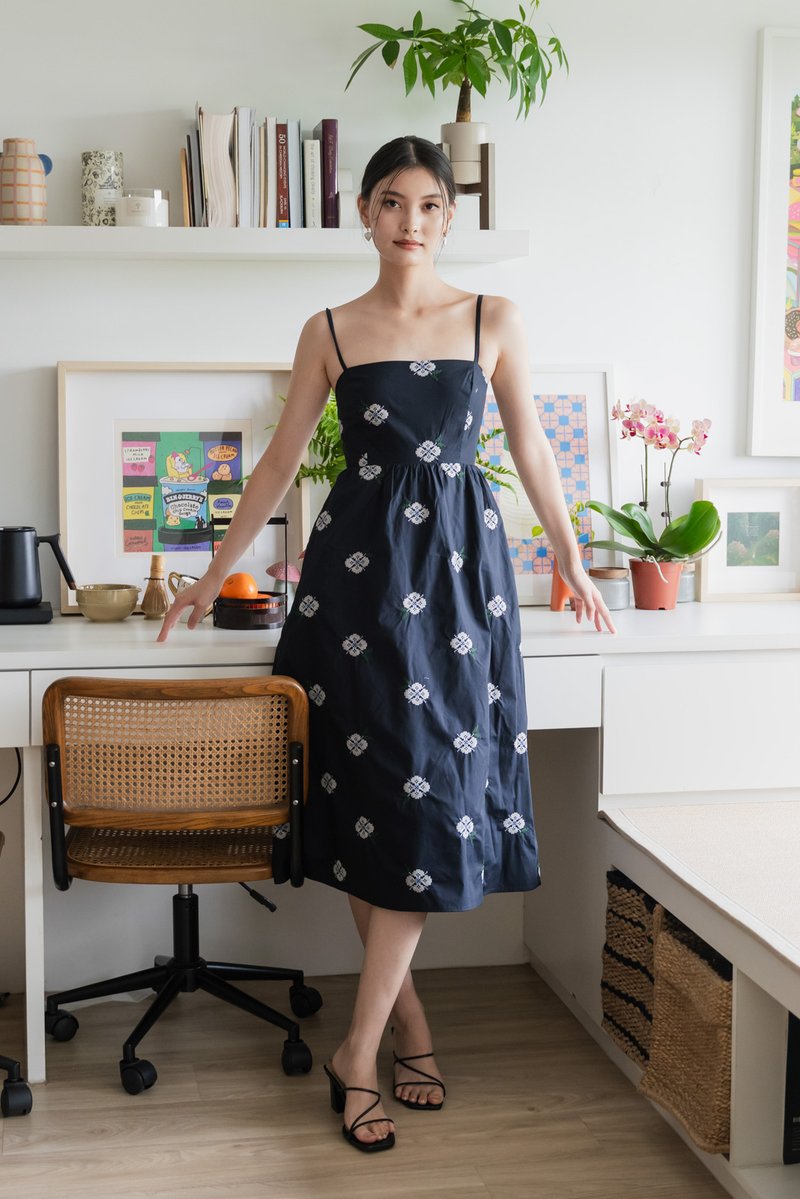 Breeze Embroidery Camisole Midi Dress In Navy