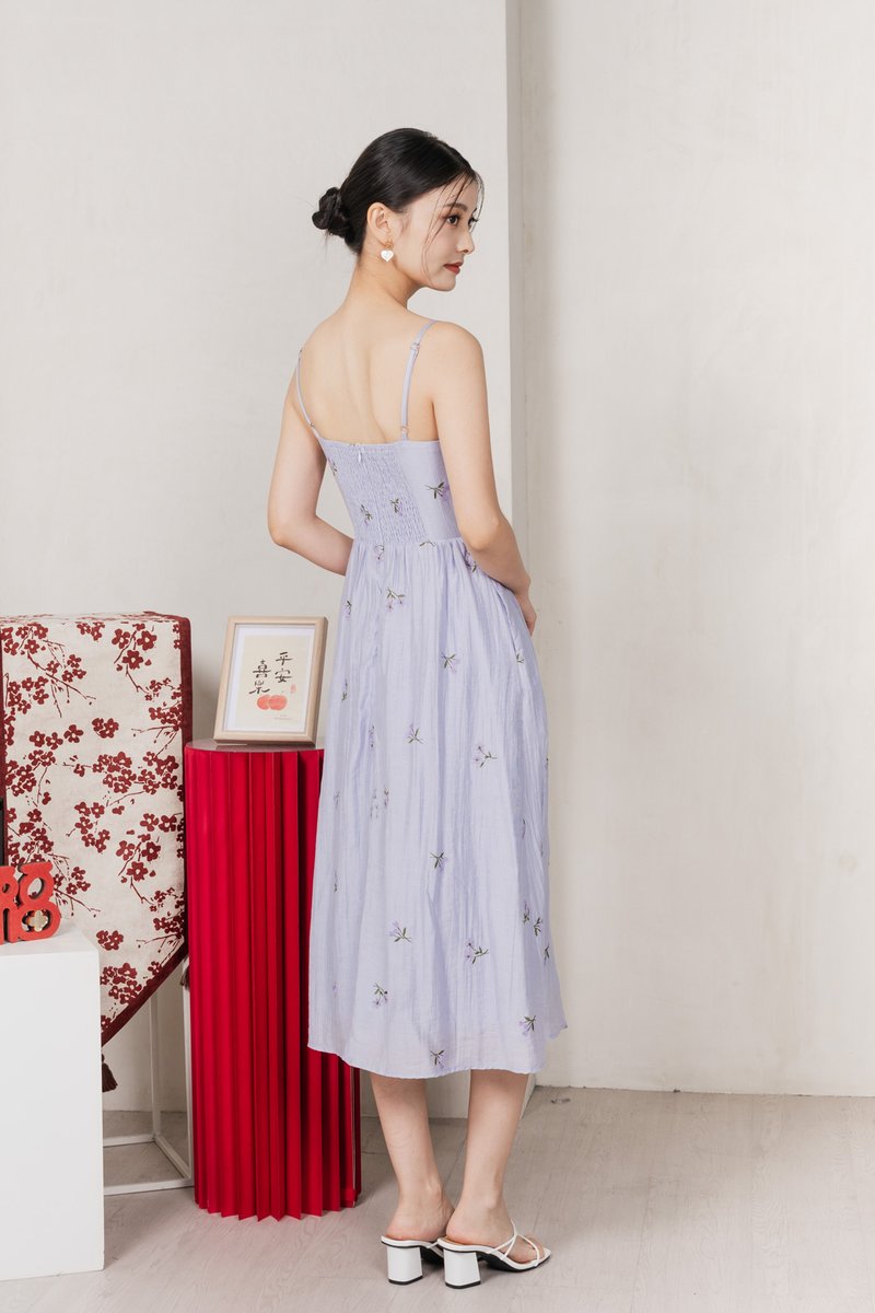 Cyra Floral Textured Camisole Midi Dress In Lavender