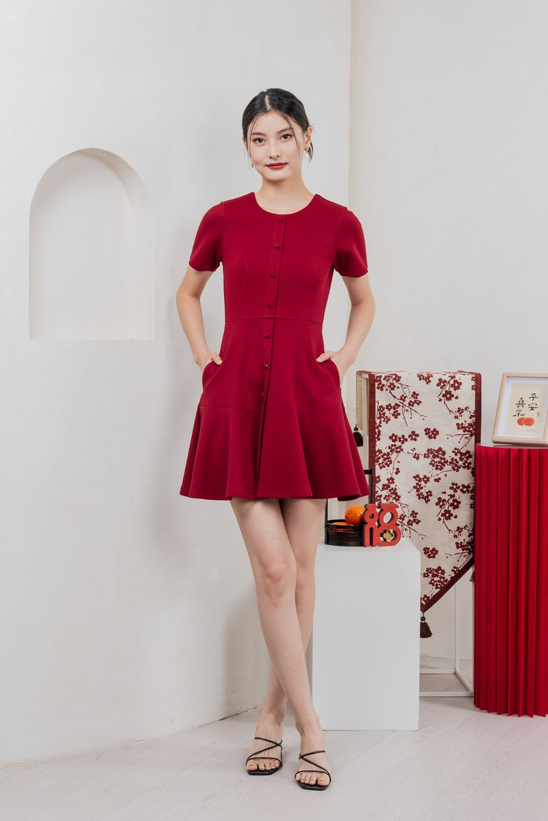 Kait Cotton Buttons Dress In Red