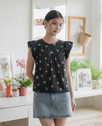 Springfields Ruffles Sleeves Top In Black