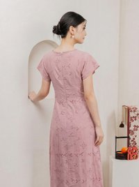 Amara Eyelet Ruched Midi Dress In Rose