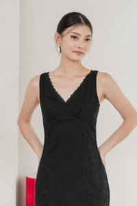 Floris Embroidery Lace Midi Dress In Black