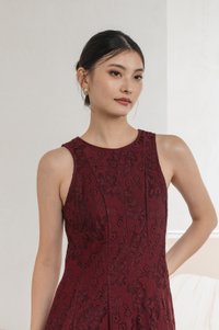Fortress Lace Panelled Midi Dress In Wine