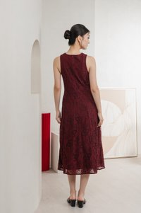 Fortress Lace Panelled Midi Dress In Wine