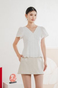 Drisella Floral Eyelet Top In White