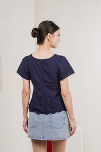 Drisella Floral Eyelet Top In Navy