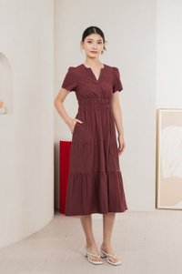 Cordelia V Neck Tiered Midi Dress In Maroon