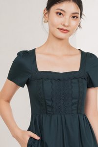 Collins Crochet Midi Dress In Emerald