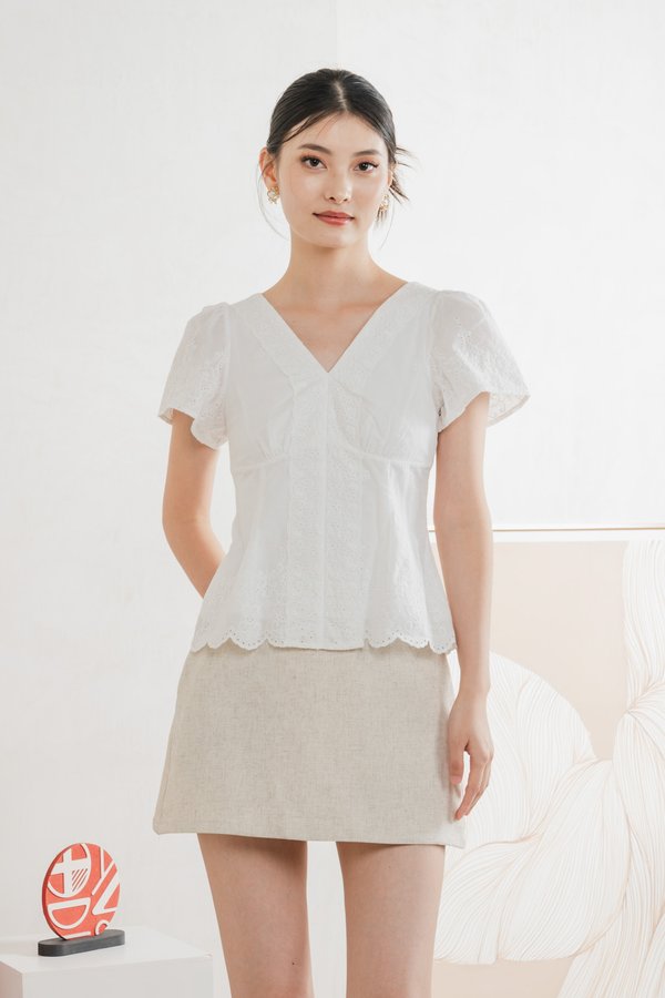 Drisella Floral Eyelet Top In White