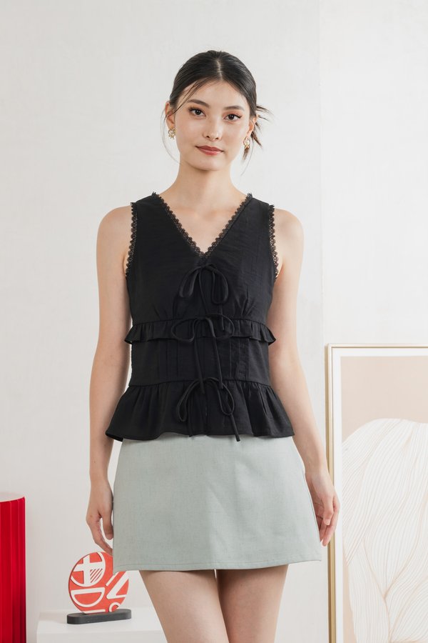 Lottie Textured Lace Ribbon Top In Black
