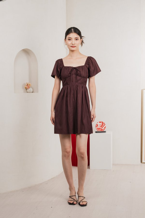 Obsidia Tencel Ruched Ribbon Dress In Burgundy
