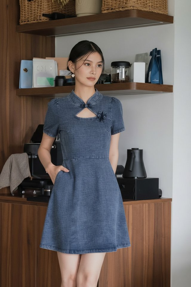Sorelle Denim Qipao Dress in Mid Wash