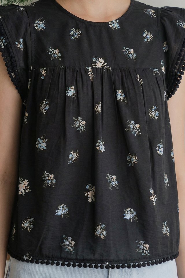 Springfields Ruffles Sleeves Top In Black