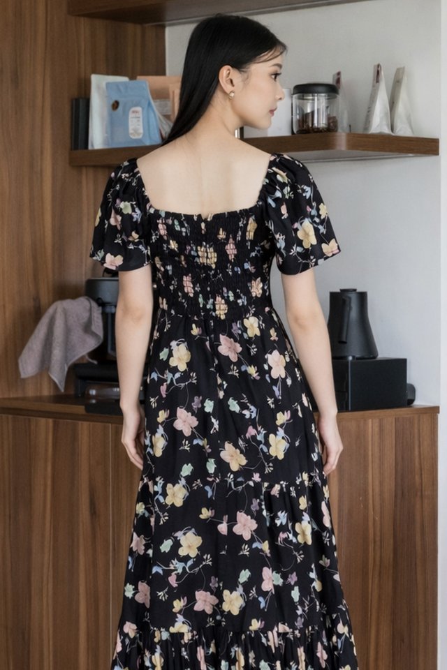 Moxie Fleur Sweetheart Empire Midi Dress In Black