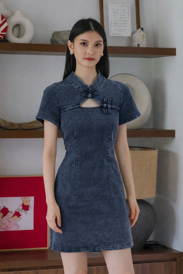 Quincy Denim Sleeved Qipao Dress in Dark Wash