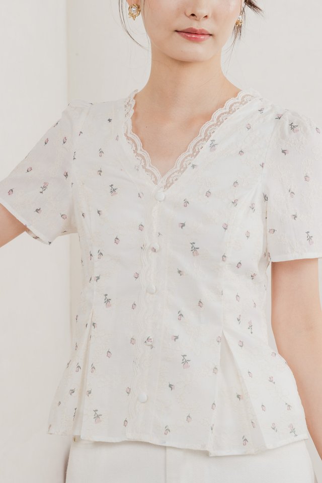 Mathiola Embroidery Lace Top