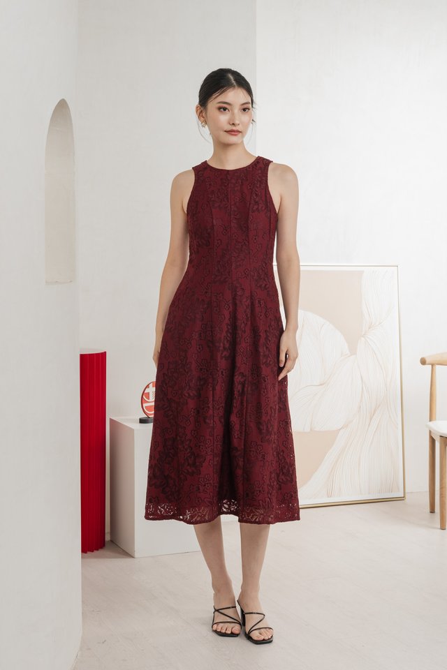 Fortress Lace Panelled Midi Dress In Wine