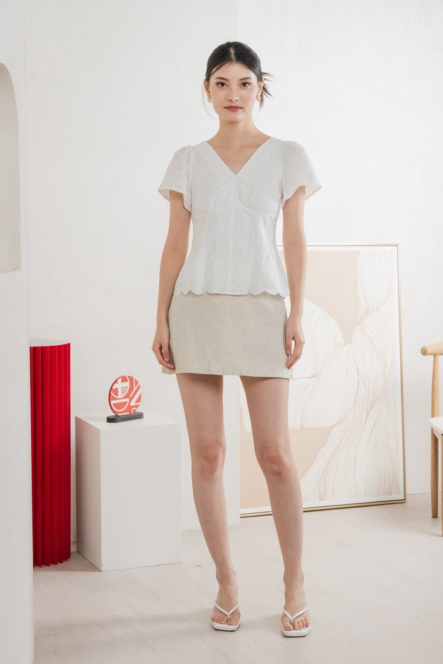 Drisella Floral Eyelet Top In White