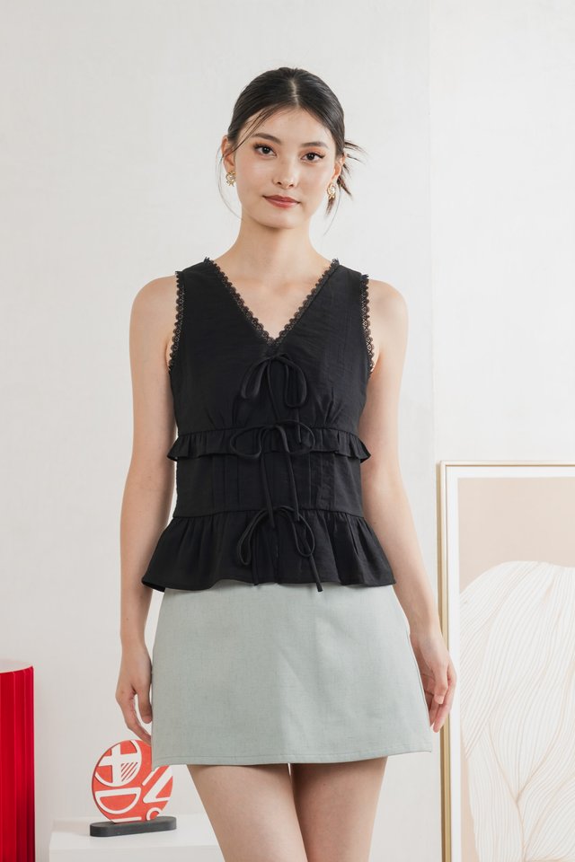 Lottie Textured Lace Ribbon Top In Black