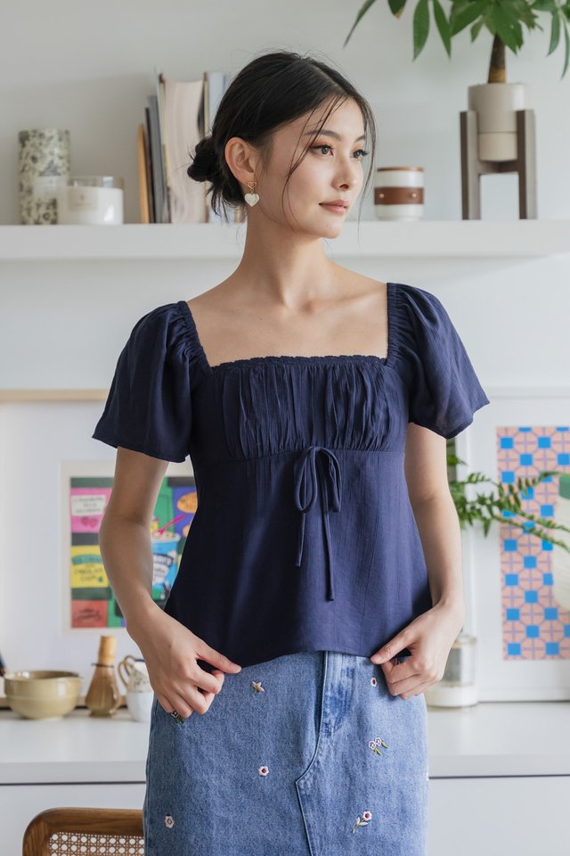 Poselle Textured Ribbon Ruched Top In Navy