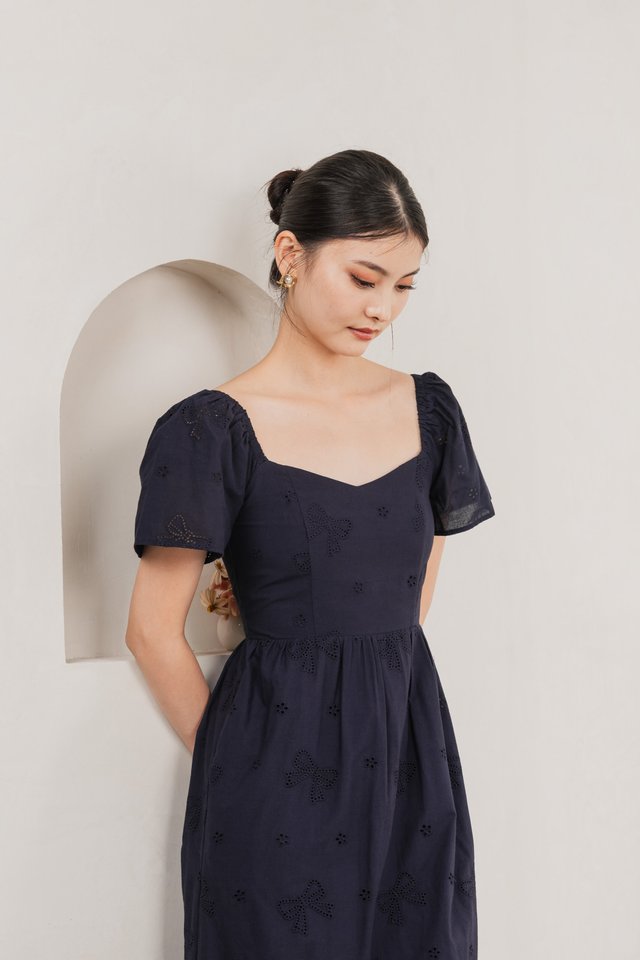 Brinia Ribbon Eyelet Sweetheart Midi Dress In Navy