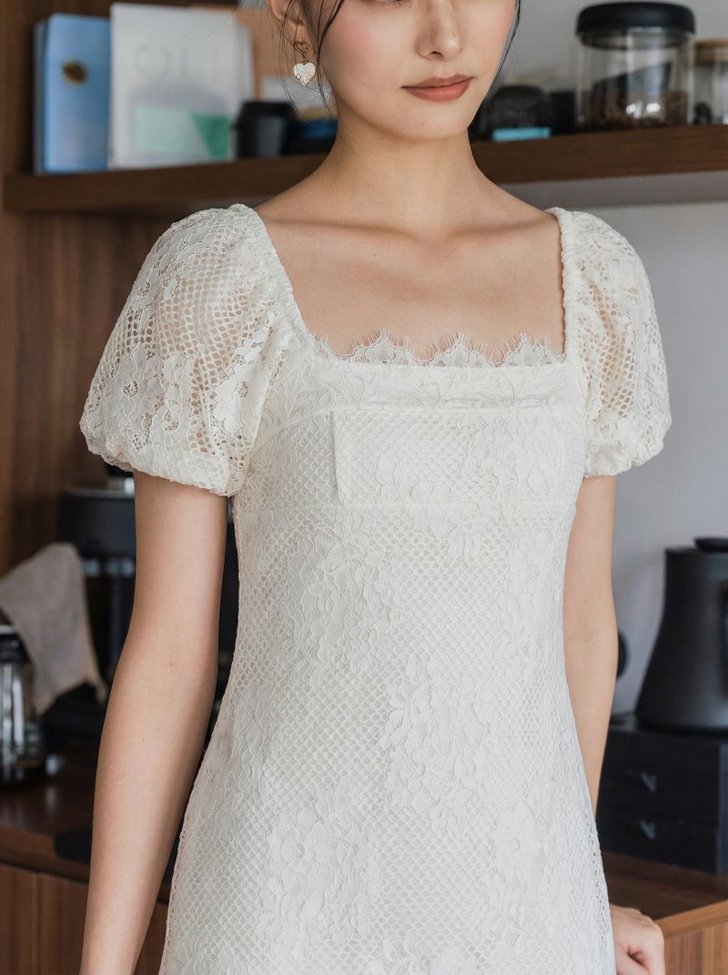 Qian Lace Puff Sleeves Dress In White