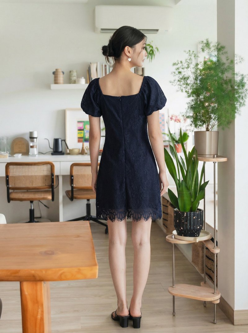 Qian Lace Puff Sleeves Dress In Navy