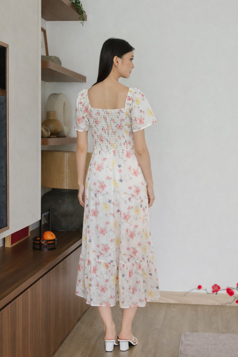 Moxie Fleur Sweetheart Empire Maxi Dress In White