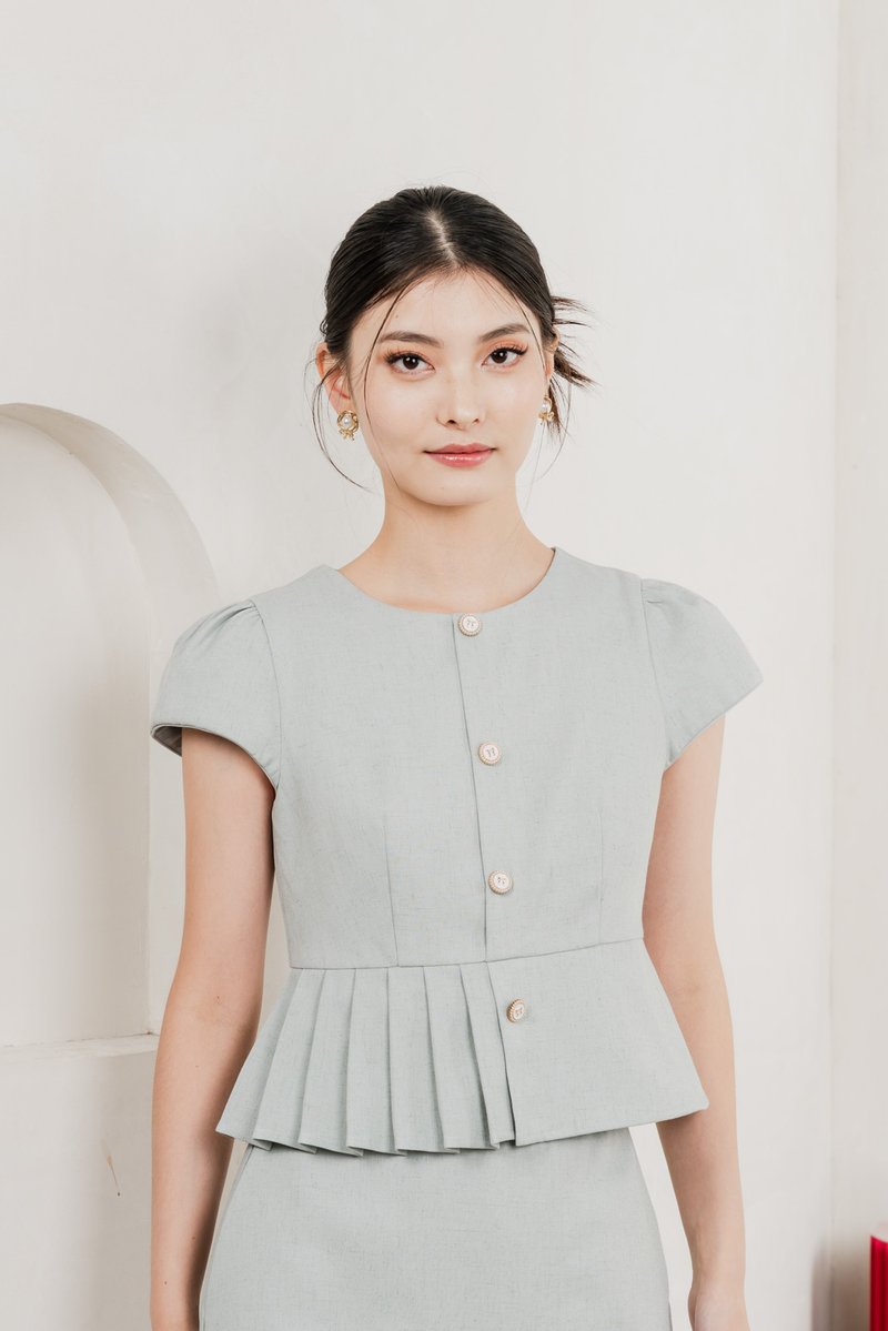 Isla Premium Pleated Top In Tiffany