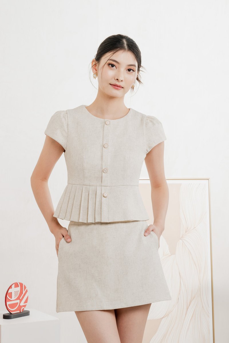 Isla Premium Pleated Top In Oat