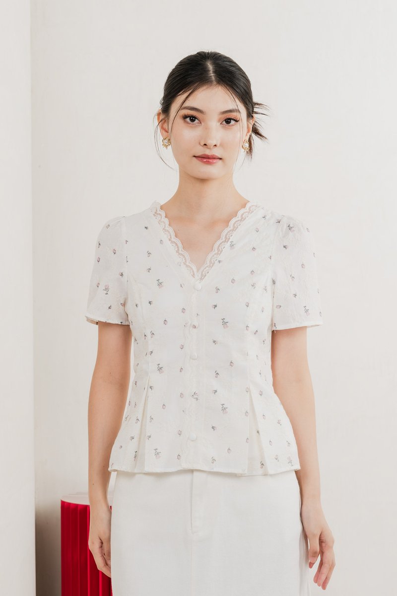 Mathiola Embroidery Lace Top