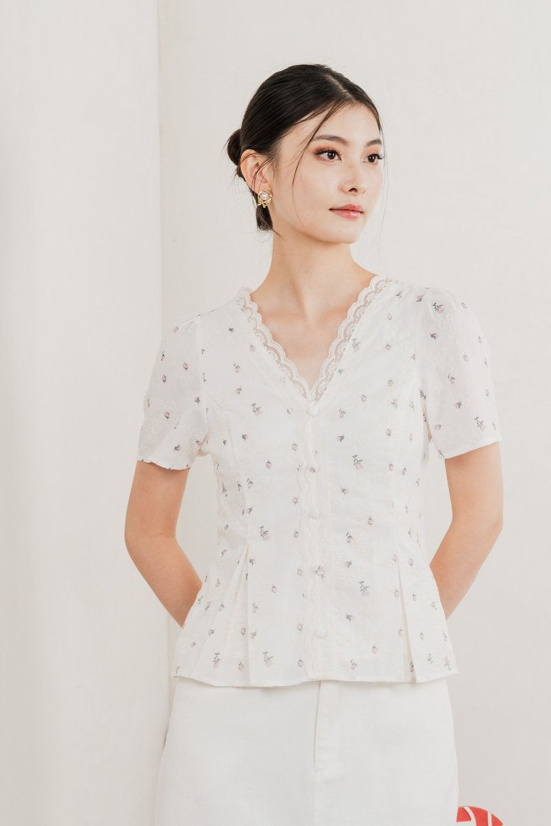 Mathiola Embroidery Lace Top