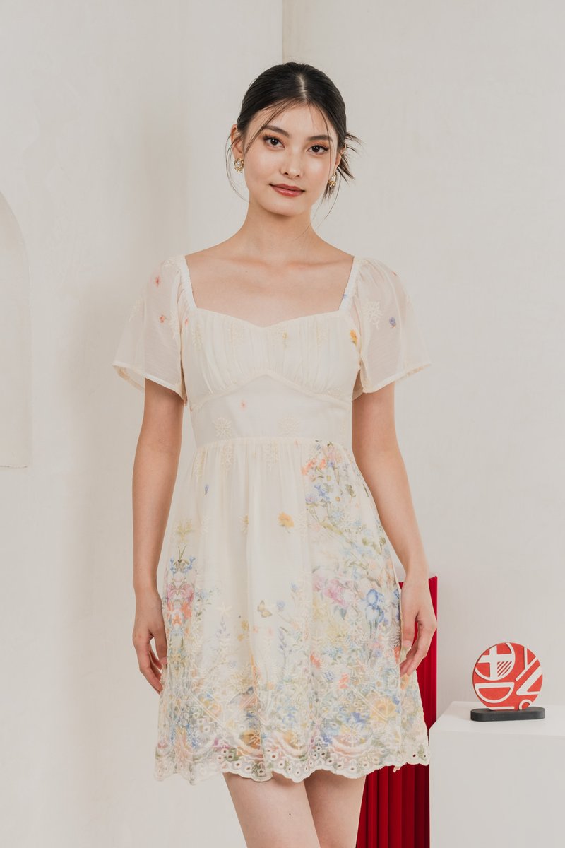 Mystique Fleur Ruched Dress