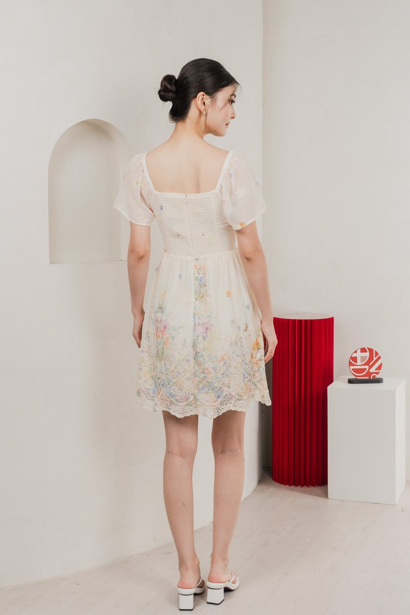 Mystique Fleur Ruched Dress