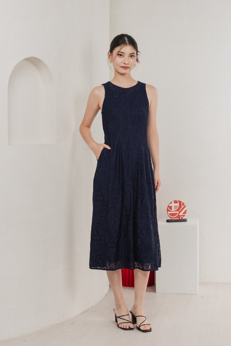 Fortress Lace Panelled Midi Dress In Navy