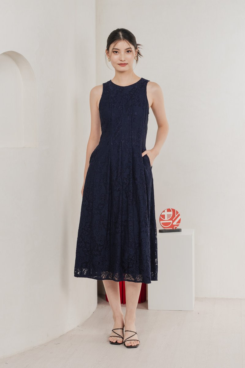 Fortress Lace Panelled Midi Dress In Navy