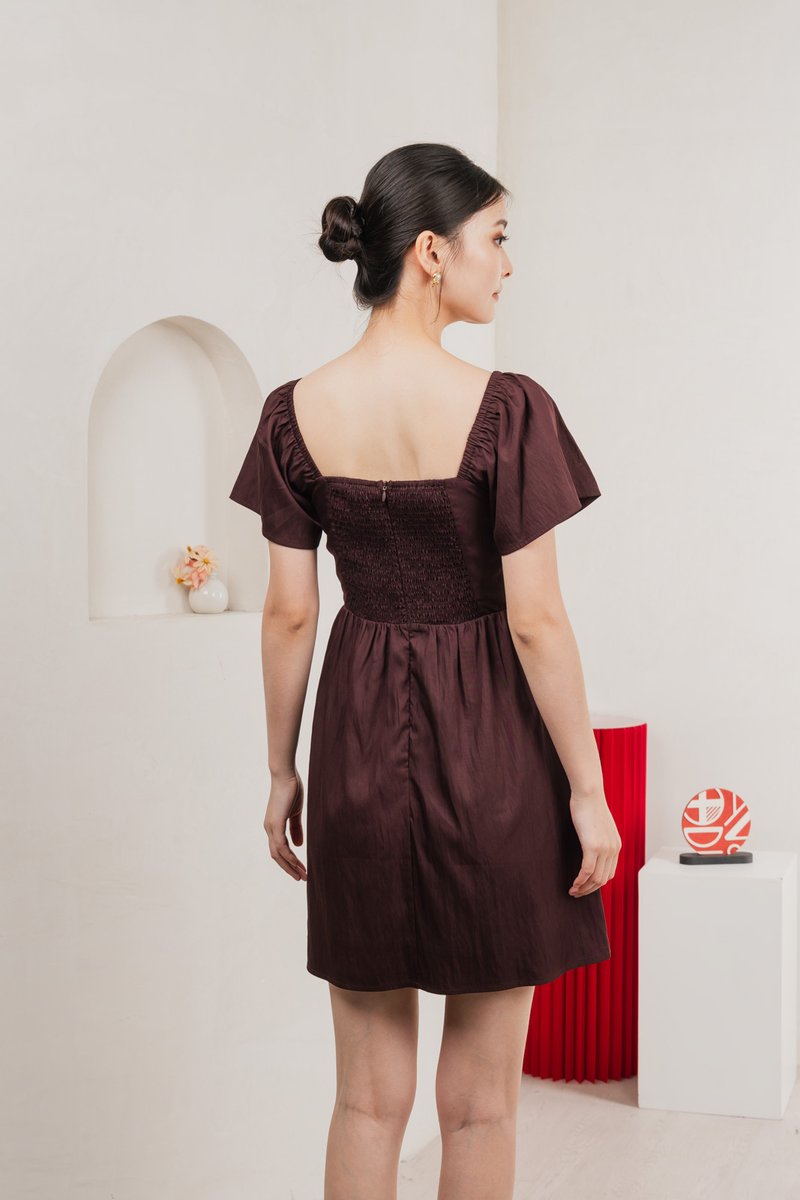 Obsidia Tencel Ruched Ribbon Dress In Burgundy