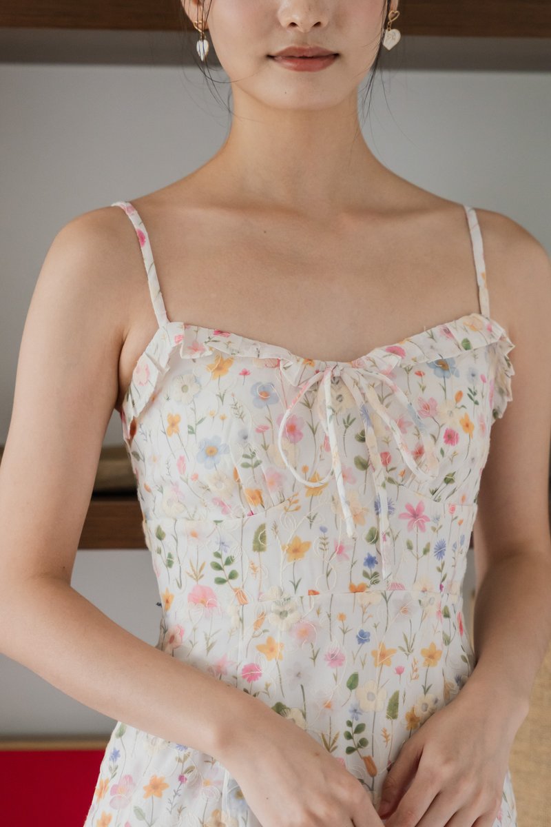 Sakura Floral Embroidery Camisole Dress In Pink