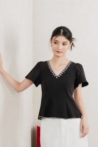 Brittany Embroidery Floral Top In Black