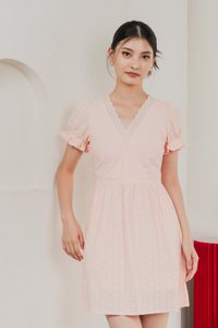 Elowyn Eyelet Sleeve Dress In Pink