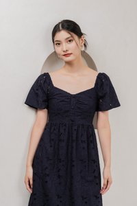 Nico Eyelet Sweetheart Button Midi Dress In Navy