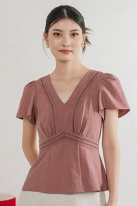 Remi Crochet Flare Sleeve Top In Mauve