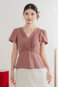 Remi Crochet Flare Sleeve Top In Mauve
