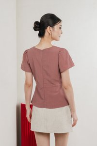 Remi Crochet Flare Sleeve Top In Mauve